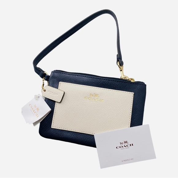 Coach Wristlet Navy & Cream w Handle NWT & Care Booklet 4x6 NWT - Picture 2 of 5